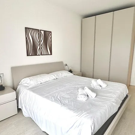 Apart-hotel Kristall 2*