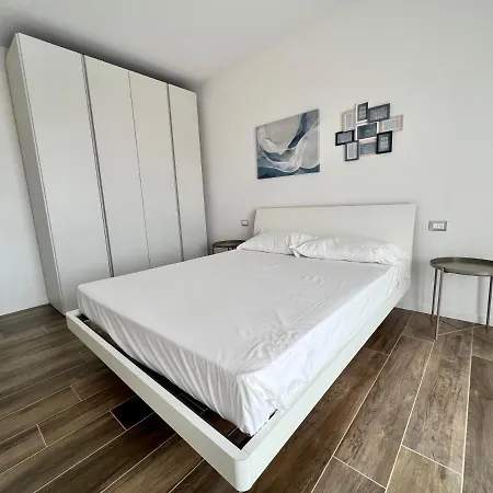 Kristall Apart Otel