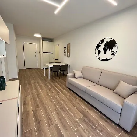 Aparthotel Kristall Desenzano del Garda