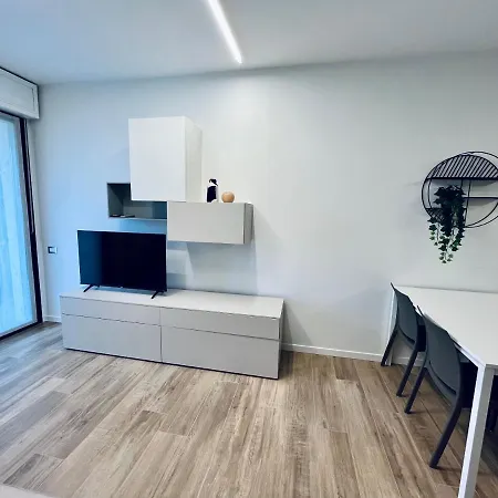 Aparthotel Kristall Desenzano del Garda
