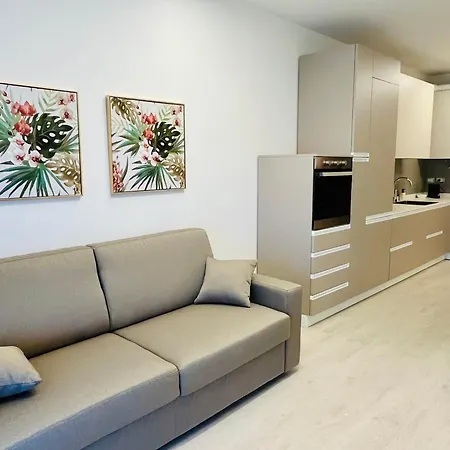 Kristall Aparthotel Desenzano del Garda