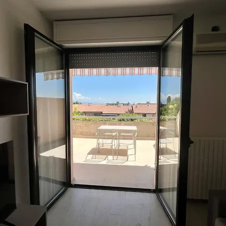 Kristall Aparthotel 2*