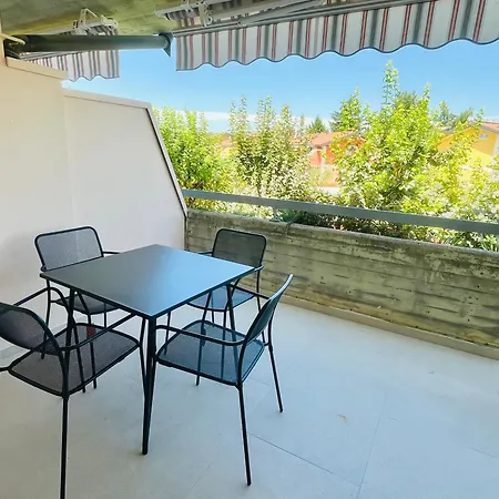 Aparthotel Kristall 2*