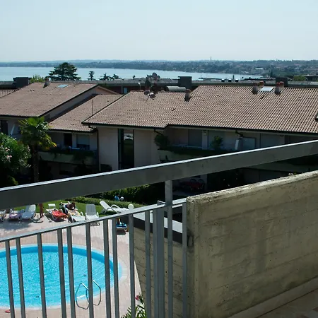 Kristall Apart Otel Desenzano del Garda