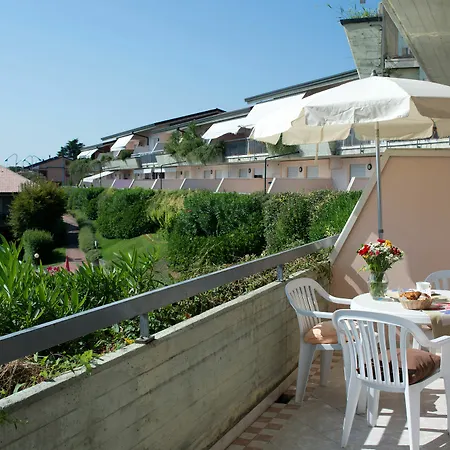 Kristall Apart Otel 4*