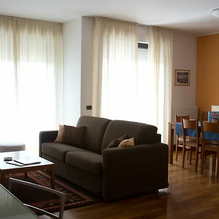 Apart Otel Kristall 4*