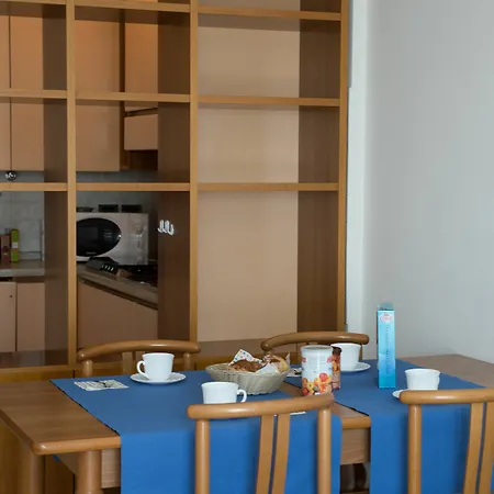 Kristall Apart Otel 4*